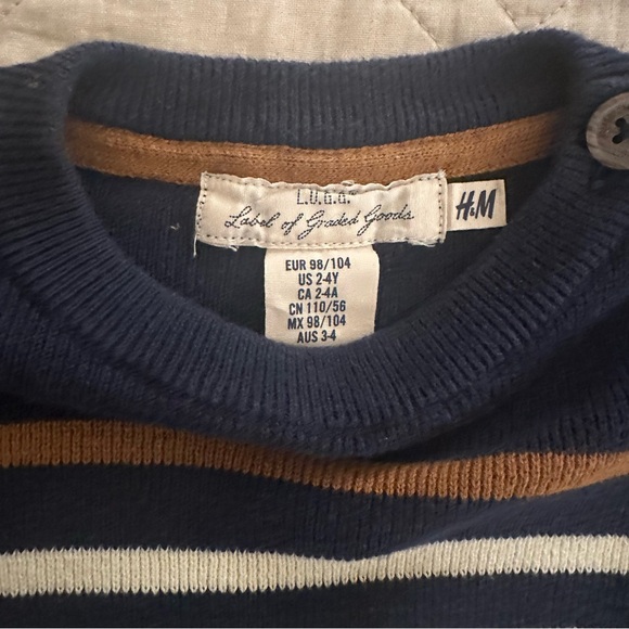 h&m kids sweaters (2) - Picture 4 of 9